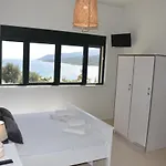 Semesterbostad Marmari Megali Ammos Maisonette